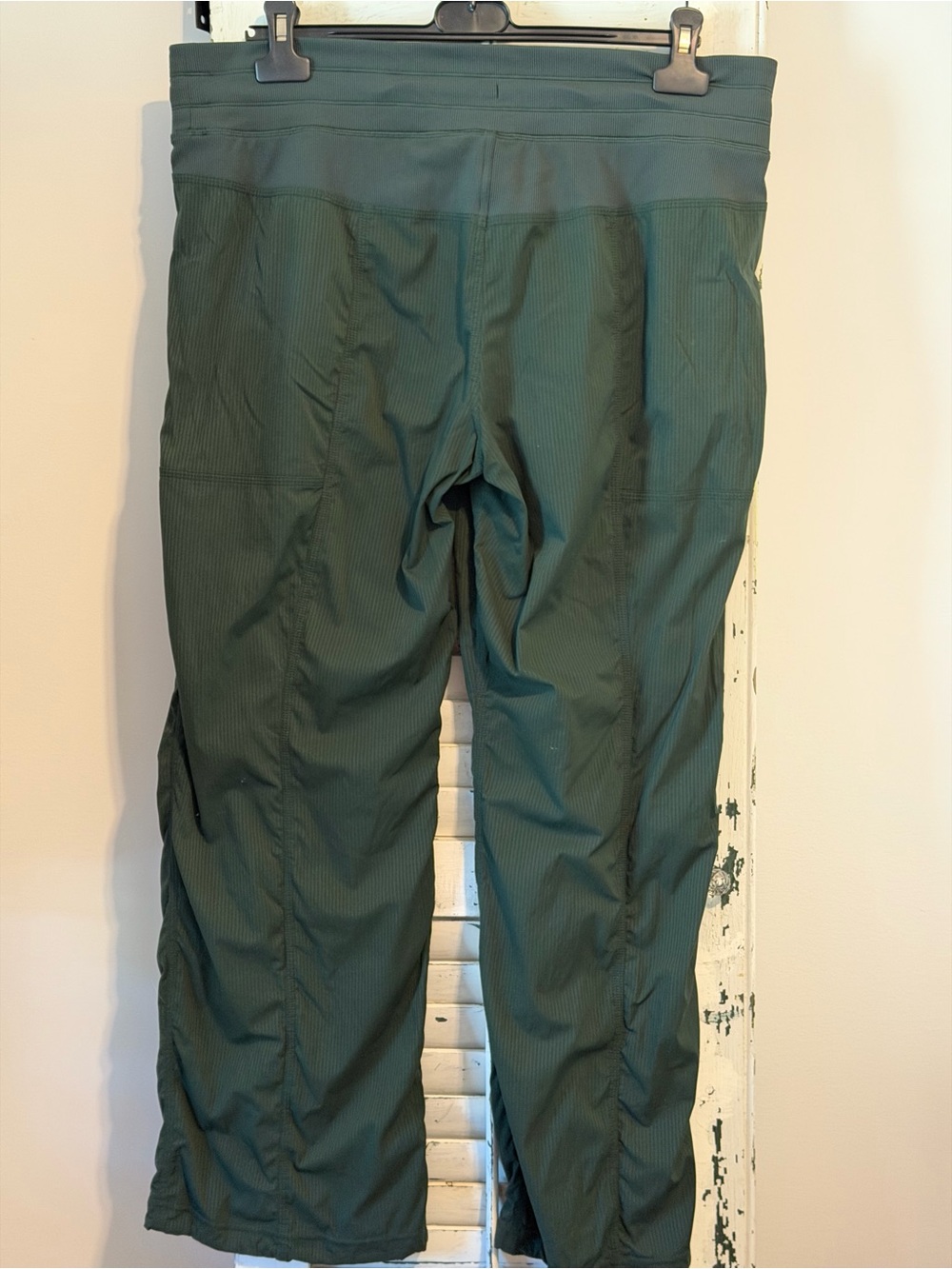 LULULEMON Dance Studio Mid rise pants size 14 short | Legacy Green - Picture 6 of 7